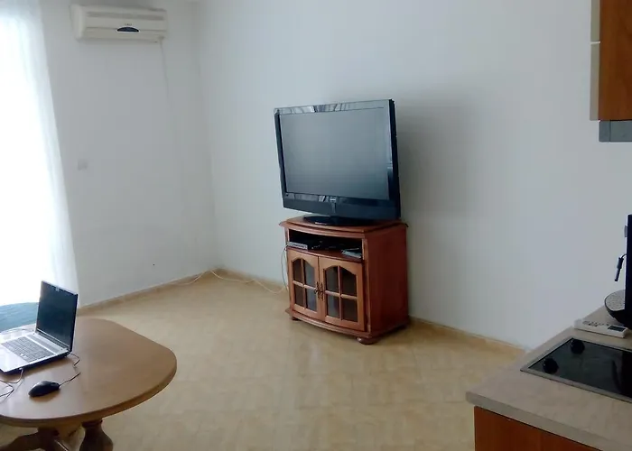 Bravo 5 Sunny Apartamento *